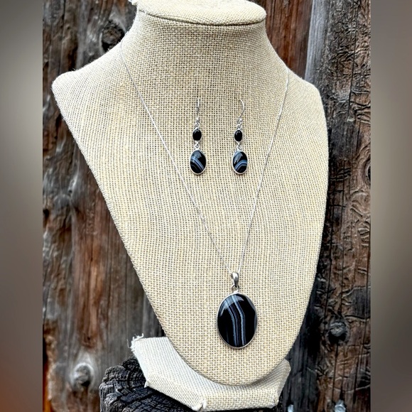 Botswana Agate Necklace & Earring Set! - Picture 5 of 14